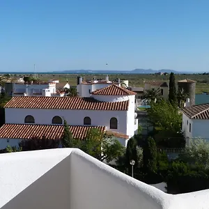  Appartement 2 Beds, 2 Baths With Great Views And Pool